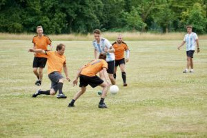 Kein Durchkommen. Carlo Schmitz gegen vier Globes.